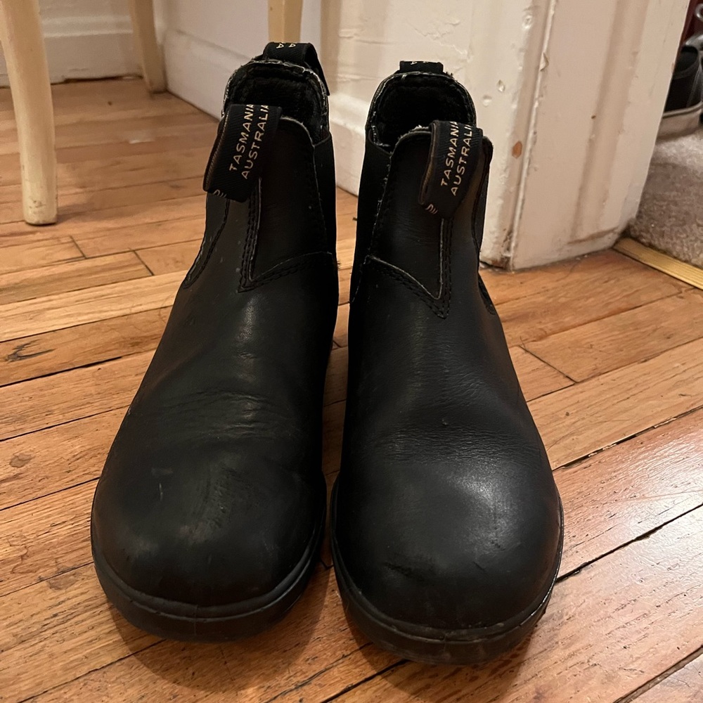 Blundstone Boots Womens Size 7.5